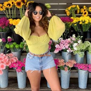 Green polkadot puff sleeve top